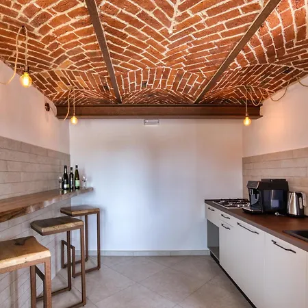 La Cantina Rent Pensión Agliè