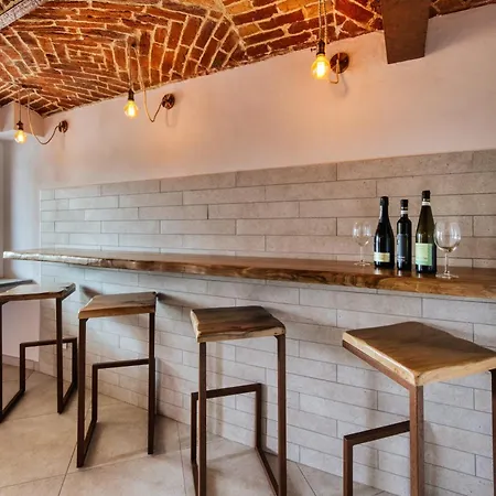 Casa de hóspedes La Cantina Rent *